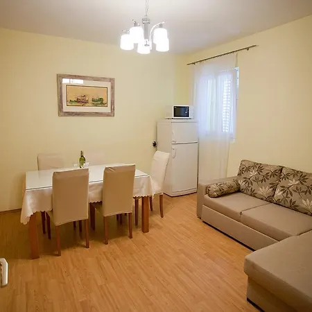 Anka Apartment Bibinje